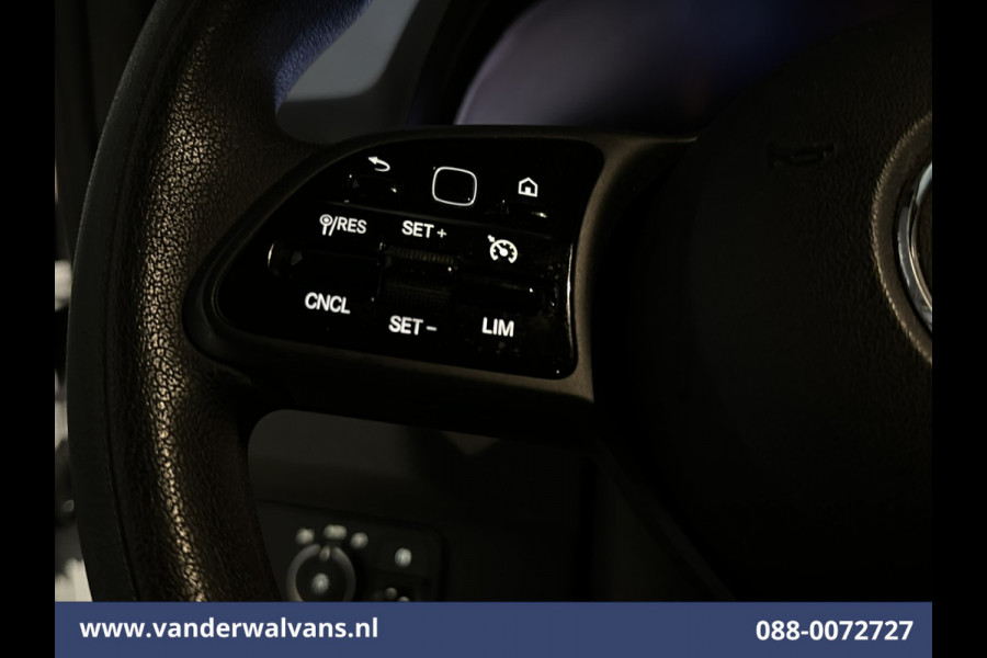 Mercedes-Benz Sprinter 317 CDI 170pk L3H2 Euro6 Airco | Camera | Apple Carplay | Cruisecontrol | Stoelverwarming Android Auto, Parkeersensoren, Bijrijdersbank