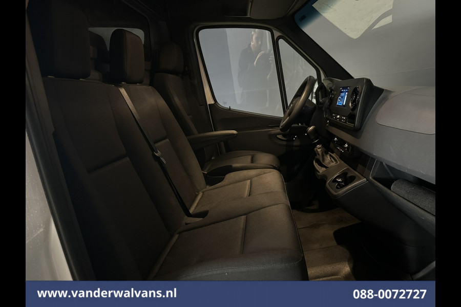 Mercedes-Benz Sprinter 317 CDI 170pk L3H2 Euro6 Airco | Camera | Apple Carplay | Cruisecontrol | Stoelverwarming Android Auto, Parkeersensoren, Bijrijdersbank