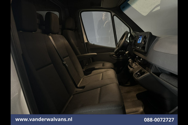 Mercedes-Benz Sprinter 317 CDI 170pk L3H2 Euro6 Airco | Camera | Apple Carplay | Cruisecontrol | Stoelverwarming Android Auto, Parkeersensoren, Bijrijdersbank