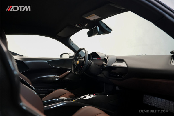 Ferrari SF90 Stradale 4.0 V8 | Assetto Fiorano | Daytona Racing seats |