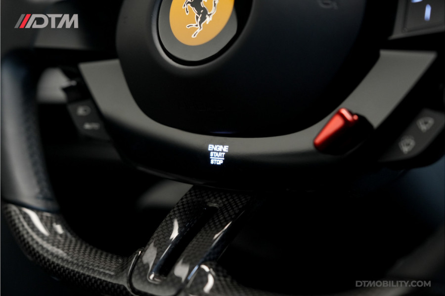 Ferrari SF90 Stradale 4.0 V8 | Assetto Fiorano | Daytona Racing seats |