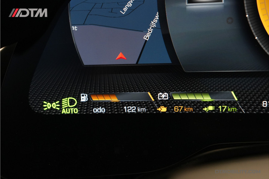 Ferrari SF90 Stradale 4.0 V8 | Assetto Fiorano | Daytona Racing seats |