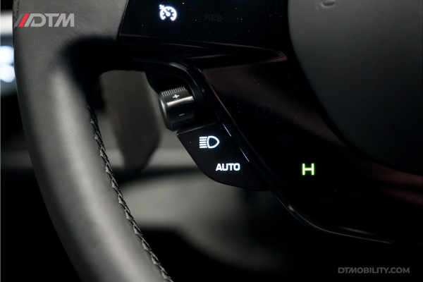 Ferrari SF90 Stradale 4.0 V8 | Assetto Fiorano | Daytona Racing seats |