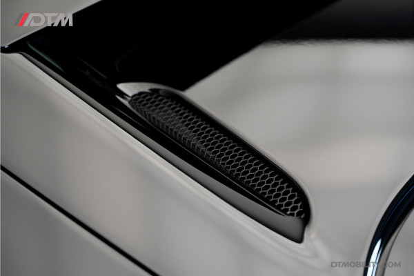 Ferrari SF90 Stradale 4.0 V8 | Assetto Fiorano | Daytona Racing seats |