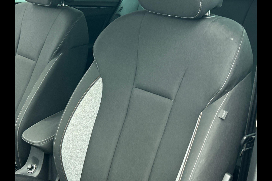 Škoda Kamiq 1.0 TSI Business Edition DSG | Navigatie | Climate control | Cruise control | LED | Keyless | Achteruitrijcamera | Parkeersensoren | Apple Carplay/ Android Auto | Radio