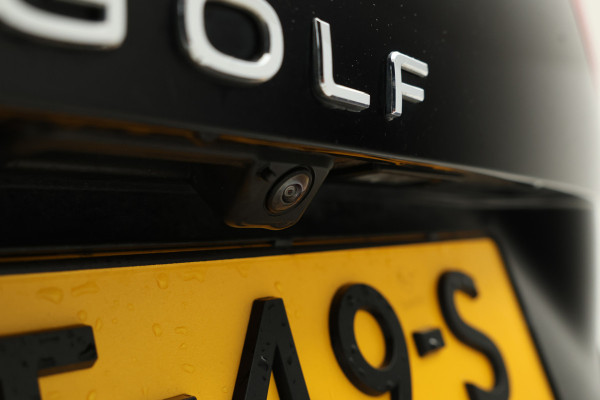 Volkswagen GOLF Variant 2.0 TDI Life Business Automaat, Navigatie, Digital dash