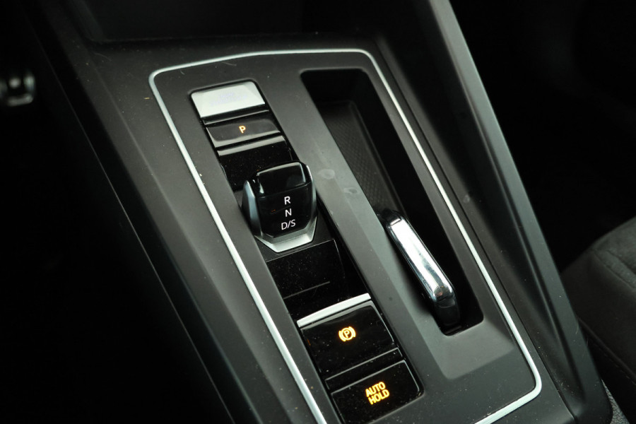 Volkswagen GOLF Variant 2.0 TDI Life Business Automaat, Navigatie, Digital dash