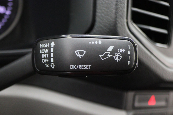 Volkswagen Crafter 35 2.0 TDI L3H2 Highline Cruise, Apple CarPlay, DAB, Airco, PDC