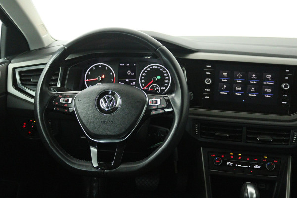 Volkswagen Polo 1.0 TSI Comfortline Business (ACHTERUITRIJCAMERA, NAVIGATIE CARPLAY, PARKEERSENSOREN, CRUISE CONTROL ADAPTIEF)