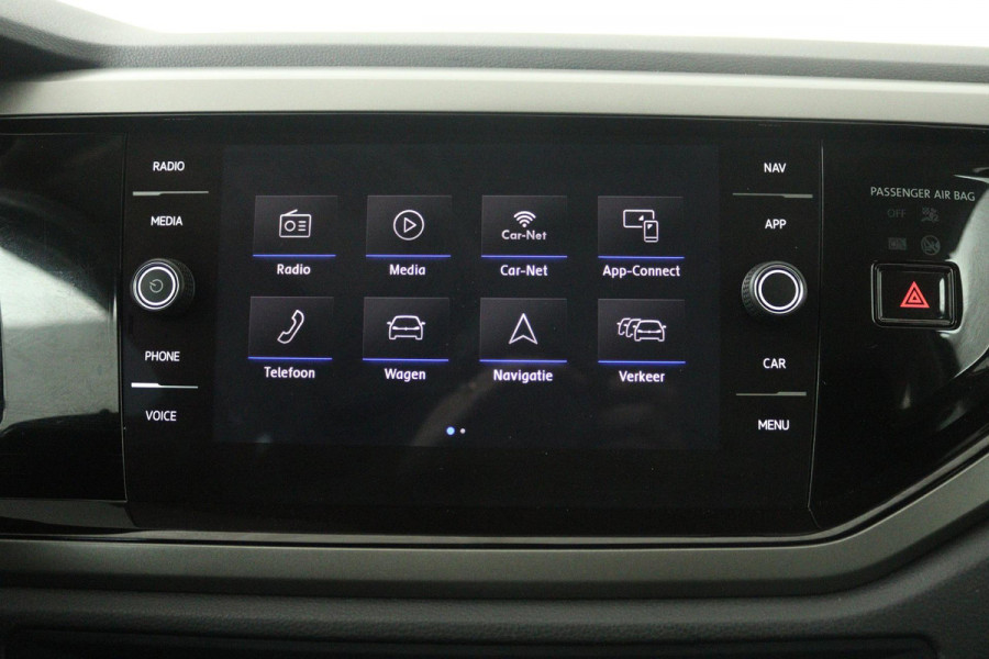 Volkswagen Polo 1.0 TSI Comfortline Business (ACHTERUITRIJCAMERA, NAVIGATIE CARPLAY, PARKEERSENSOREN, CRUISE CONTROL ADAPTIEF)