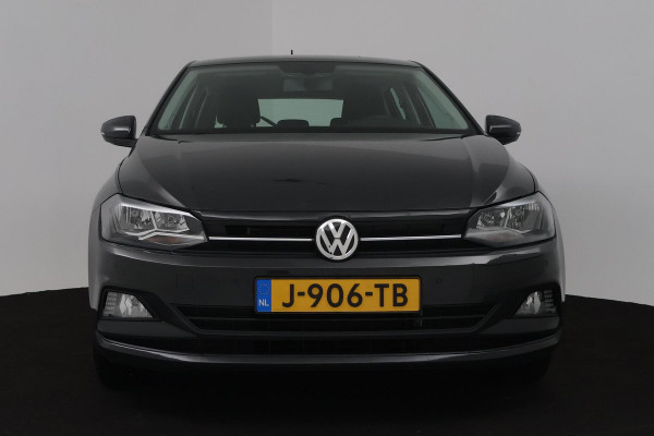 Volkswagen Polo 1.0 TSI Comfortline Business (ACHTERUITRIJCAMERA, NAVIGATIE CARPLAY, PARKEERSENSOREN, CRUISE CONTROL ADAPTIEF)