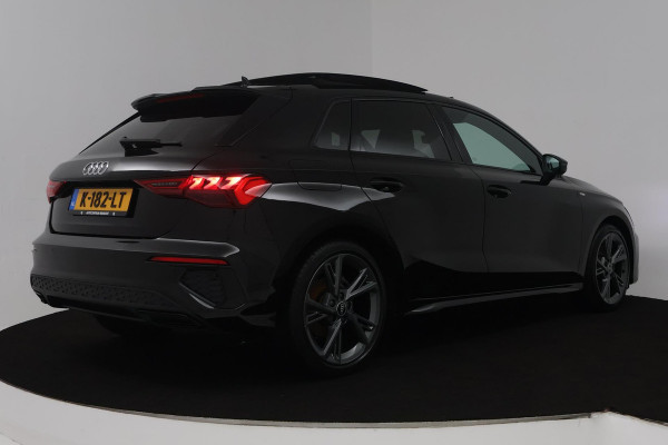 Audi A3 Sportback 30 TFSI S edition (PANORAMADAK, LANE-ASSIST, CRUISE CONTROL, PARKEERSENSOREN, NAVIGATIE)