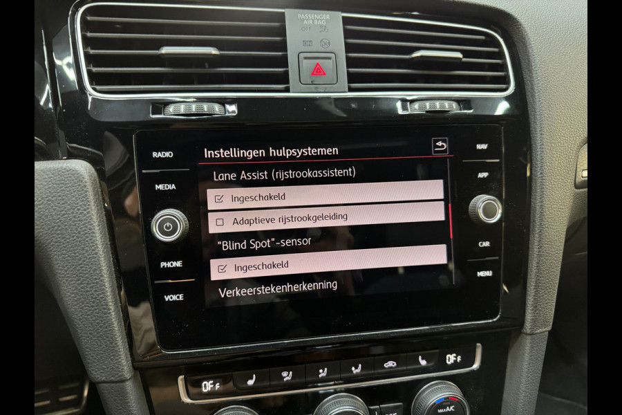 Volkswagen Golf 2.0 TSI GTI Performance Pano|Keyles|DCC|Camera