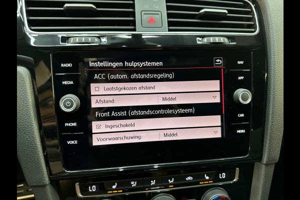 Volkswagen Golf 2.0 TSI GTI Performance Pano|Keyles|DCC|Camera