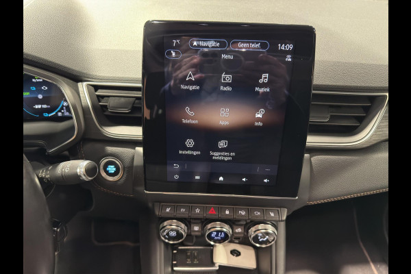 Renault Captur E-TECH Plug-in Hybrid Initiale Panoramadak | Leder | Bose | 360 Camera | Two Tone Dak |