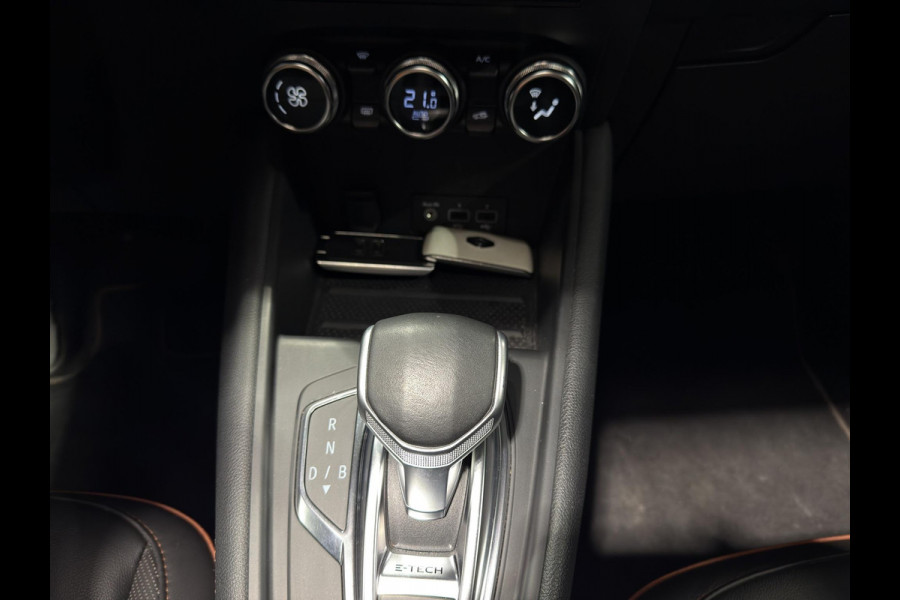 Renault Captur E-TECH Plug-in Hybrid Initiale Panoramadak | Leder | Bose | 360 Camera | Two Tone Dak |