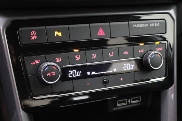 Volkswagen T-Cross 1.0 TSI Style Automaat LED, Virtual Cockpit, Camera, ACC, Climate, Apple CarPlay