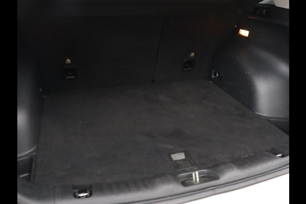 Jeep Compass 1.3T Longitude | Automaat | Trekhaak | Keyless | Carplay | Climate control | Parkeerhulp | Cruise control | DAB | Bluetooth