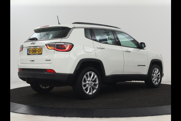 Jeep Compass 1.3T Longitude | Automaat | Trekhaak | Keyless | Carplay | Climate control | Parkeerhulp | Cruise control | DAB | Bluetooth