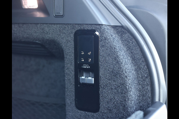 Land Rover Range Rover P510e HSE | Pano - Trekhaak - Massage