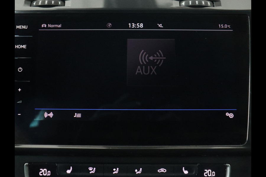 Volkswagen e-Golf E-Golf | Origineel NL | Leder | Stoelverwarming | Warmtepomp | Trekhaak | Camera | Adaptive cruise | DAB | Carplay | Navigatie | Full LED | Park Assist | Virtual Cockpit