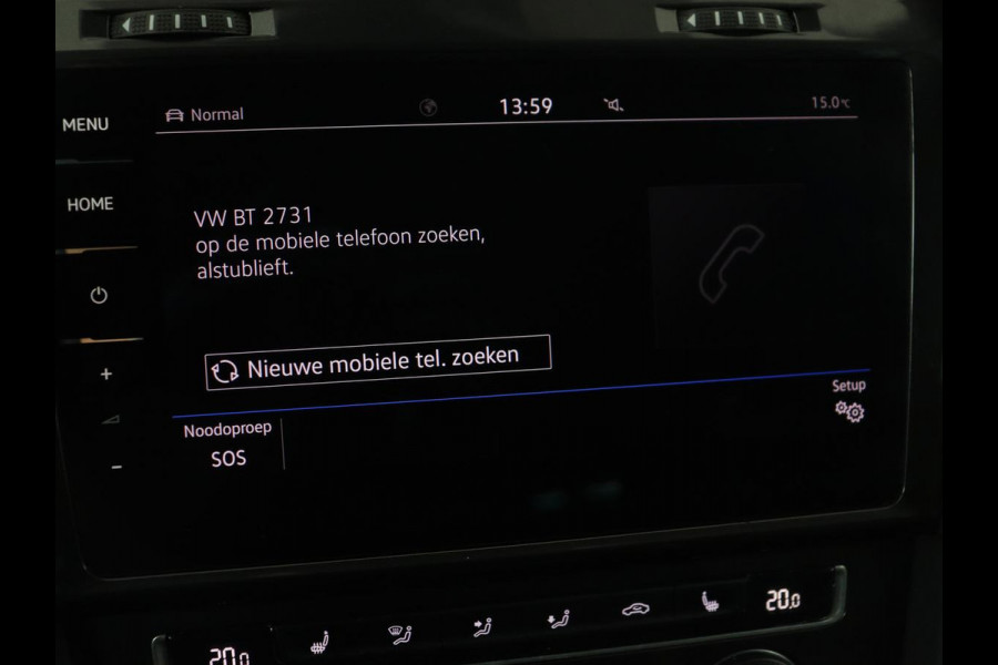 Volkswagen e-Golf E-Golf | Origineel NL | Leder | Stoelverwarming | Warmtepomp | Trekhaak | Camera | Adaptive cruise | DAB | Carplay | Navigatie | Full LED | Park Assist | Virtual Cockpit