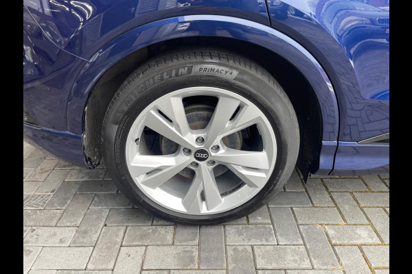Audi Q4 e-tron 40 Launch edition S Competition 77 kWh 2X S-LINE PANO l MATRIX l CAMERA l ADAPT.CRUISE l ORG.NL l DEALER OND
