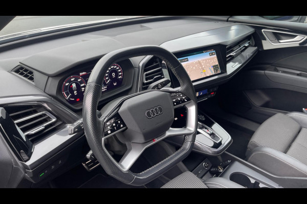 Audi Q4 e-tron 40 Launch edition S Competition 77 kWh 2X S-LINE PANO l MATRIX l CAMERA l ADAPT.CRUISE l ORG.NL l DEALER OND