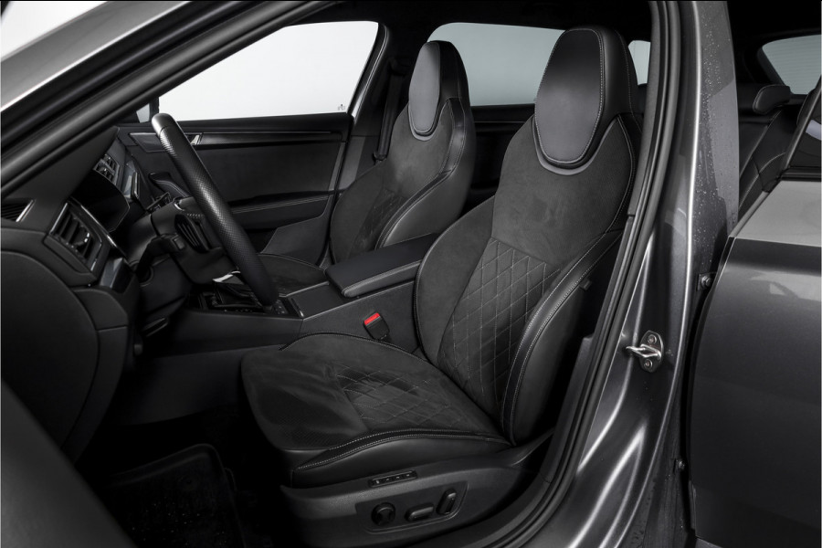 Škoda Superb Combi 1.4 TSI iV Sportline Business | Dig. Cockpit | Cruise | Stoel-+Stuurverw. PDC | Camera | App. Connect | ECC | Elek. Klep | LM 18" | 1944