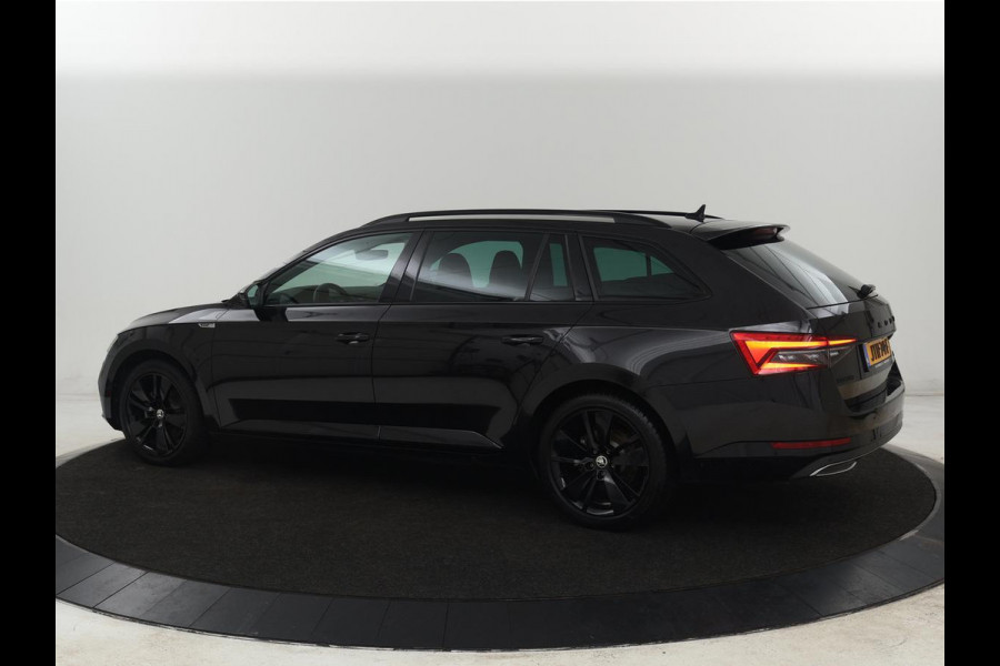 Škoda Superb 1.4 TSI iV Sportline | Stoelverwarming | Alcantara | Adaptive cruise | Camera | Carplay | Matrix LED | Stuurverwarming | Virtual Cockpit | Navigatie | Parkeerhulp | Sportstoelen | Sfeerverlichting | PHEV | Plug In