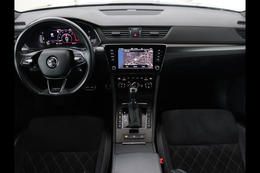 Škoda Superb 1.4 TSI iV Sportline | Stoelverwarming | Alcantara | Adaptive cruise | Camera | Carplay | Matrix LED | Stuurverwarming | Virtual Cockpit | Navigatie | Parkeerhulp | Sportstoelen | Sfeerverlichting | PHEV | Plug In