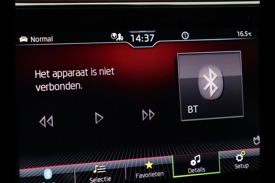Škoda Superb 1.4 TSI iV Sportline | Stoelverwarming | Alcantara | Adaptive cruise | Camera | Carplay | Matrix LED | Stuurverwarming | Virtual Cockpit | Navigatie | Parkeerhulp | Sportstoelen | Sfeerverlichting | PHEV | Plug In