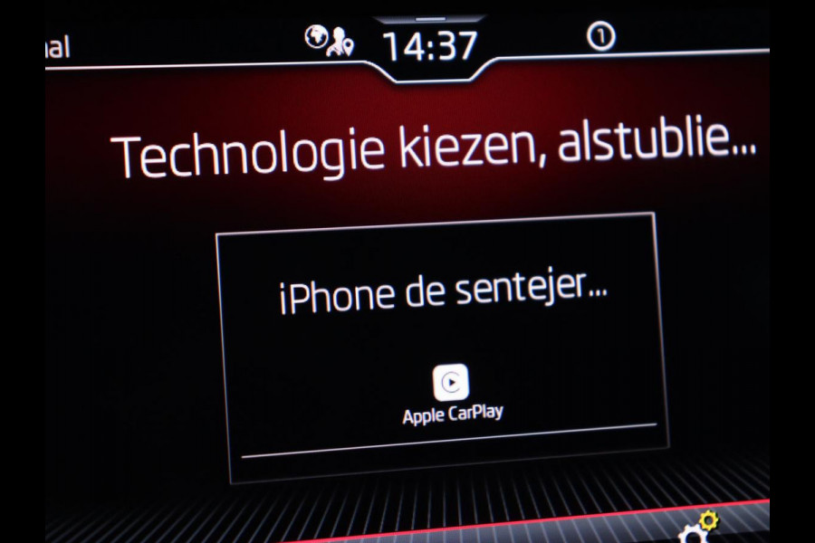 Škoda Superb 1.4 TSI iV Sportline | Stoelverwarming | Alcantara | Adaptive cruise | Camera | Carplay | Matrix LED | Stuurverwarming | Virtual Cockpit | Navigatie | Parkeerhulp | Sportstoelen | Sfeerverlichting | PHEV | Plug In