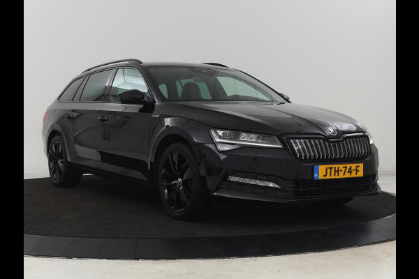 Škoda Superb 1.4 TSI iV Sportline | Stoelverwarming | Alcantara | Adaptive cruise | Camera | Carplay | Matrix LED | Stuurverwarming | Virtual Cockpit | Navigatie | Parkeerhulp | Sportstoelen | Sfeerverlichting | PHEV | Plug In