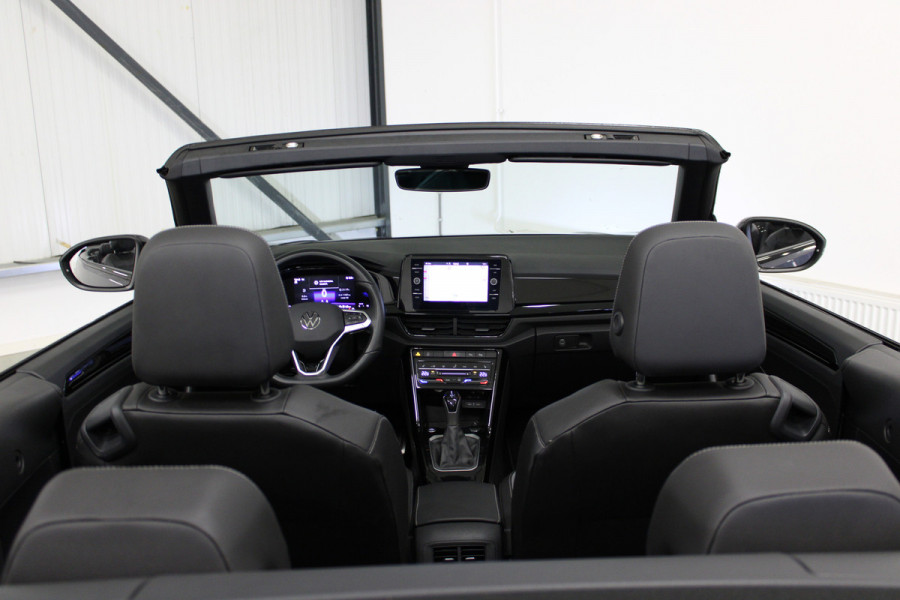 Volkswagen T-Roc Cabrio 1.5 TSI 150PK R-LINE SPORT LEDER/MATRIX-LED/NAVI/CARPLAY/FABRIEKS GARANTIE