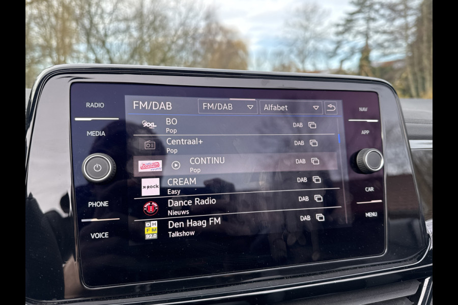 Volkswagen T-Roc Cabrio 1.5 TSI 150PK R-LINE SPORT LEDER/MATRIX-LED/NAVI/CARPLAY/FABRIEKS GARANTIE