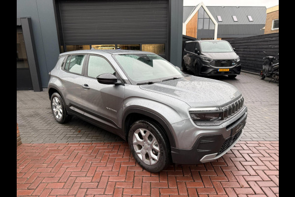 Jeep Avenger 1.2 e-Hybrid Altitude | STOELVERWARMING | ADAPTIEVE CRUISE CONTROL | PARKEERSENSOREN