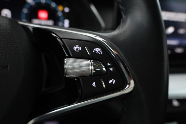 Škoda Octavia Combi 2.0 TDI Greentech Ambition Navigatie, Virtual cockpit, Navigatie
