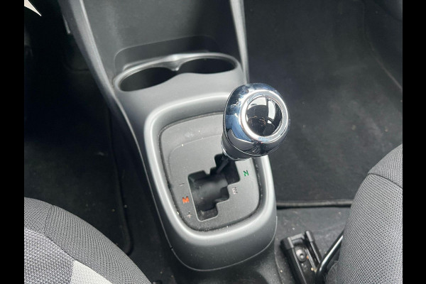 Toyota Aygo 1.0 VVT-i x-play | Carplay | Achteruitrijcamera | Airco | Automaat