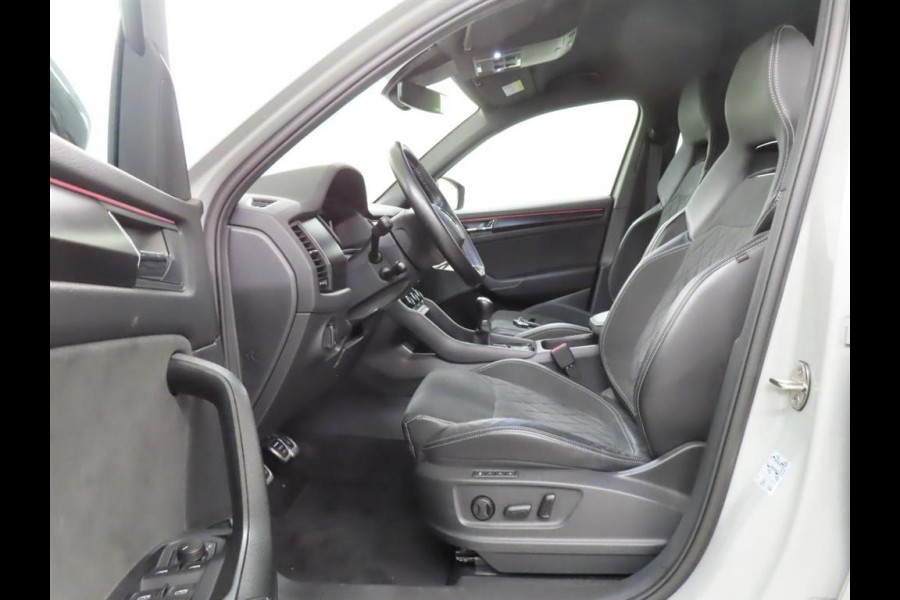 Škoda Kodiaq 1.5 TSI Sportline Virtual Carplay Trekhaak Stoel+Stuurverw. Business