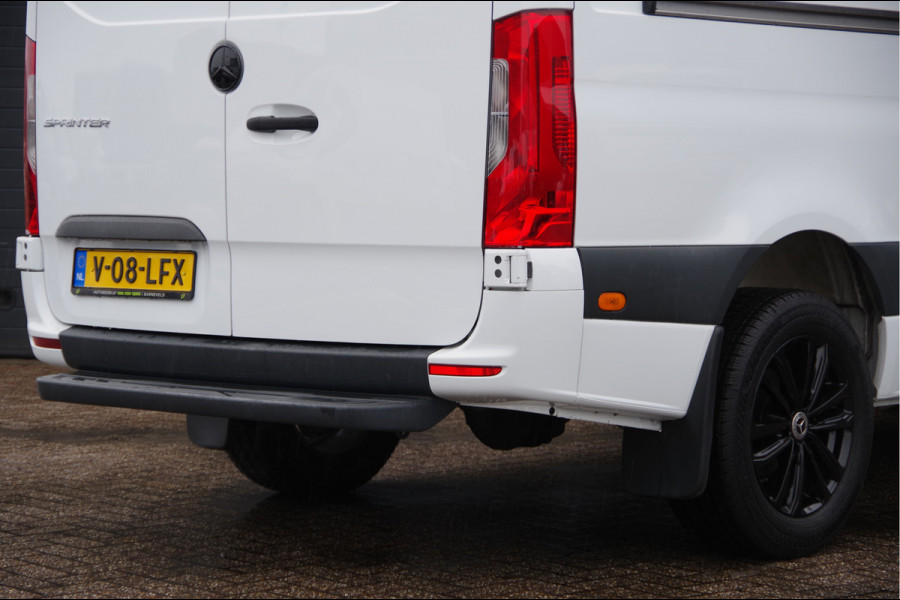 Mercedes-Benz Sprinter 319 3.0 V6 3P, AUT. LED, STANDKACHEL, STOELVERWARMING, CAMERA, CRUISE, LEDER STUUR, NAVI BY APPLE CARPLAY