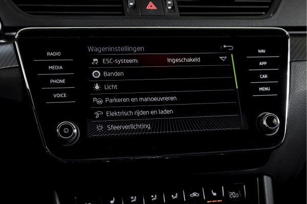 Škoda Superb Combi 1.4 TSI iV Sportline Business | Dig. Cockpit | Cruise | Stoel-+Stuurverw. PDC | Camera | App. Connect | ECC | Elek. Klep | LM 18" | 1944