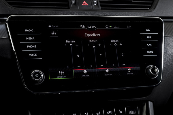 Škoda Superb Combi 1.4 TSI iV Sportline Business | Dig. Cockpit | Cruise | Stoel-+Stuurverw. PDC | Camera | App. Connect | ECC | Elek. Klep | LM 18" | 1944