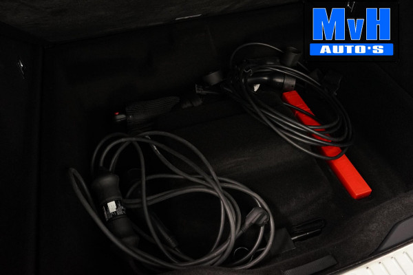 Lynk & Co 01 1.5 Plug-in Hybride|GOLD/BLACK EDITION|CAMERA|NAP