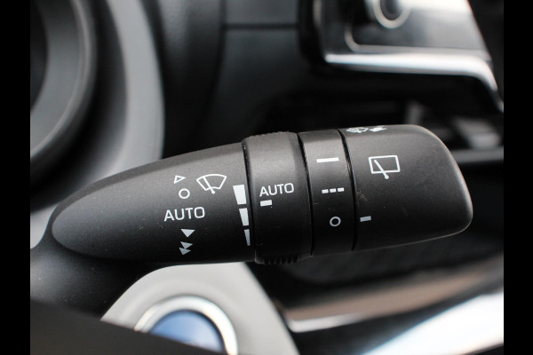 Toyota Yaris Cross 1.5 Hybrid Active Climate control Cruise control Parkeersensoren achter Achteruitrij camera Apple Carplay/ Android Auto