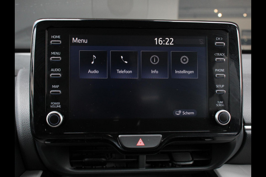Toyota Yaris Cross 1.5 Hybrid Active Climate control Cruise control Parkeersensoren achter Achteruitrij camera Apple Carplay/ Android Auto