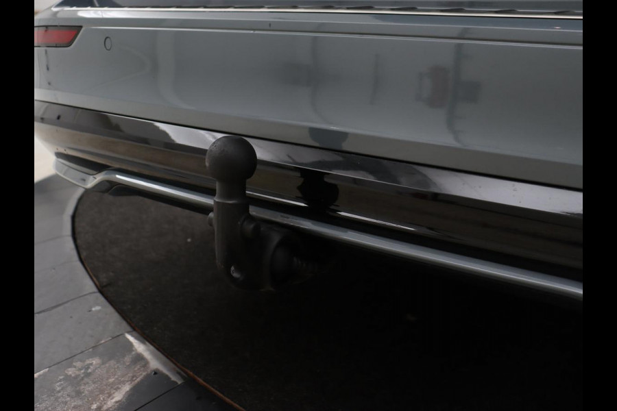 Volvo V60 2.0 T6 Plug-in hybrid AWD | Panoramadak | Trekhaak | Camera | Harman/Kardon | Leder | Stoel & Stuurverwarming