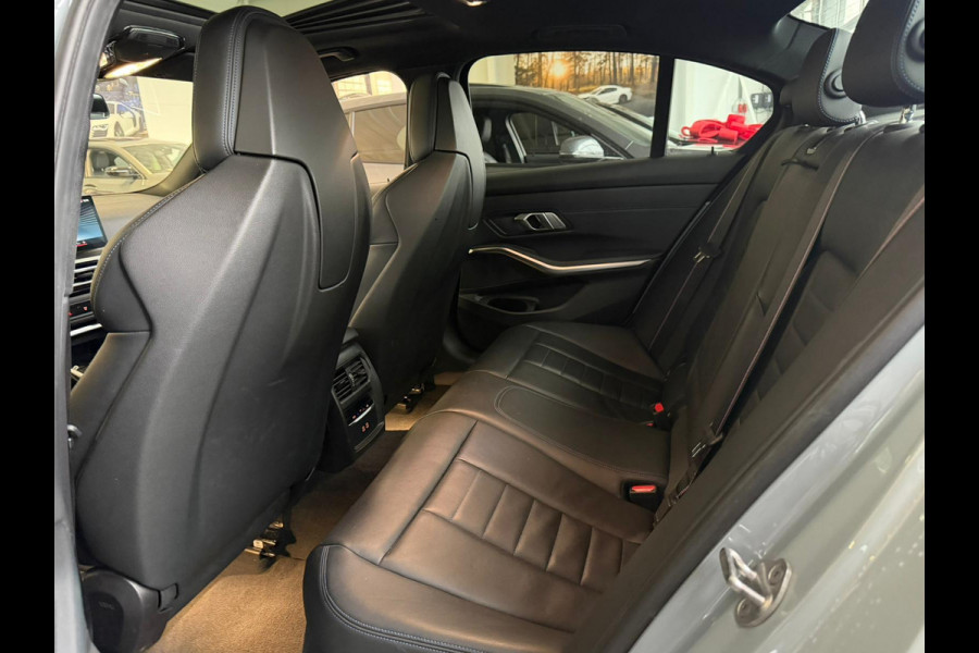 BMW 3-serie 330e xDrive M-Sport Pro | Kuipstoelen | Pano | ACC | HUD | Memory