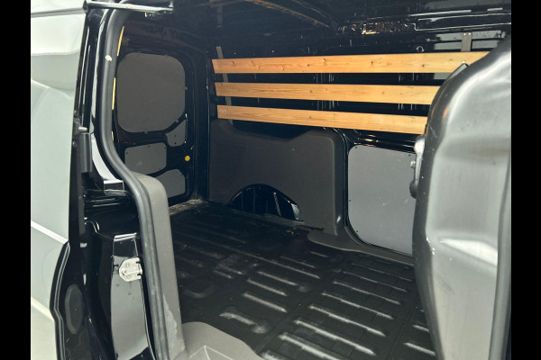 Ford Transit Connect 1.5 EcoBlue Aut. L2 Trend Automaat Navigatie Airco Cruise Control Parkeersensoren Camera 3 Zits