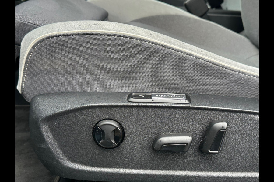 Volkswagen ID.3 First Max 58 kWh Pano|Head Up|Camera